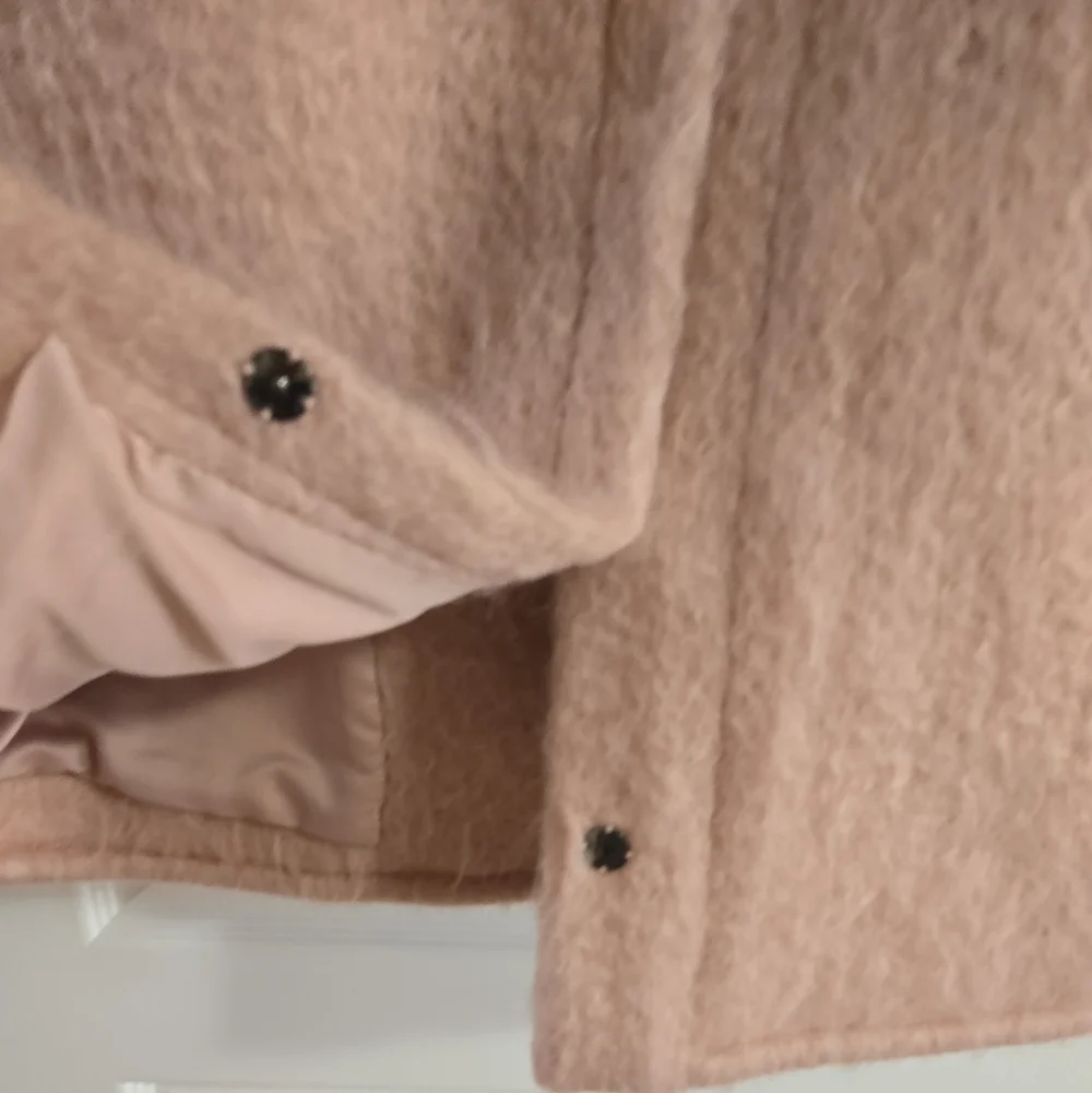 Elegant Pink Women's Coat - Picture 7 of 14